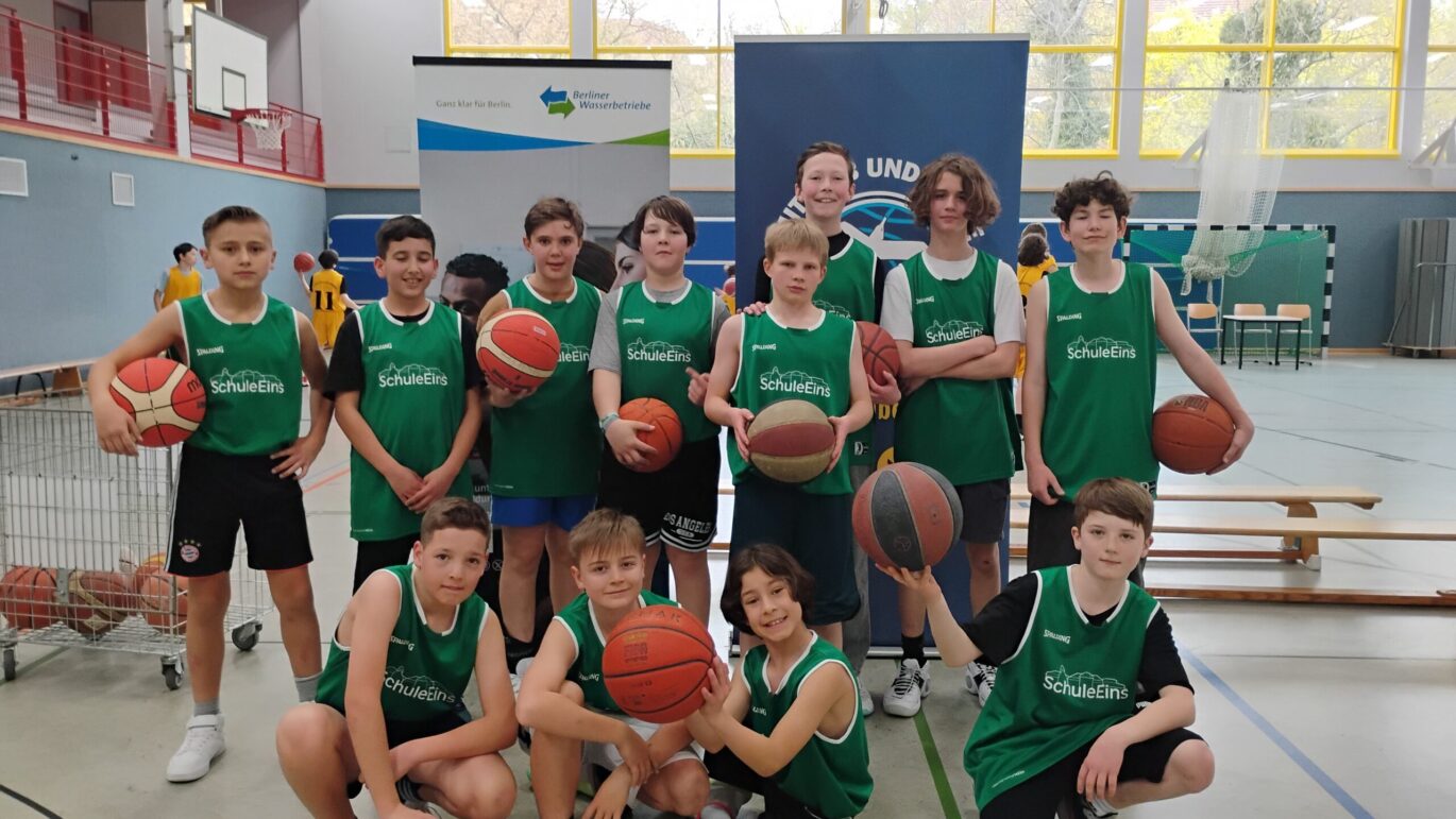 Basketballteam SchuleEins
